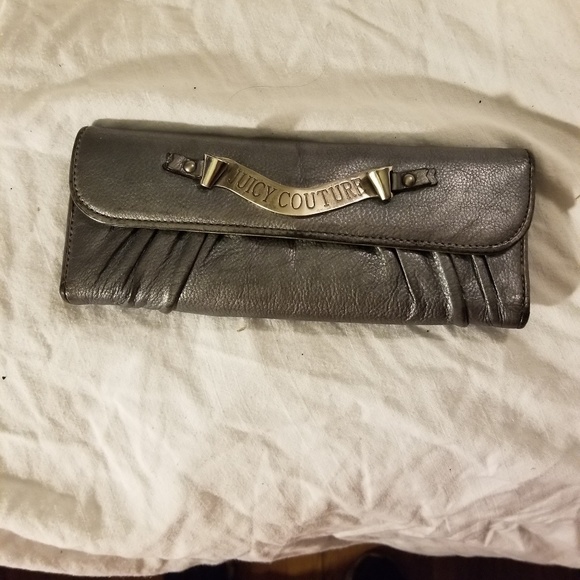 Juicy Couture Handbags - Juicy couture wallet